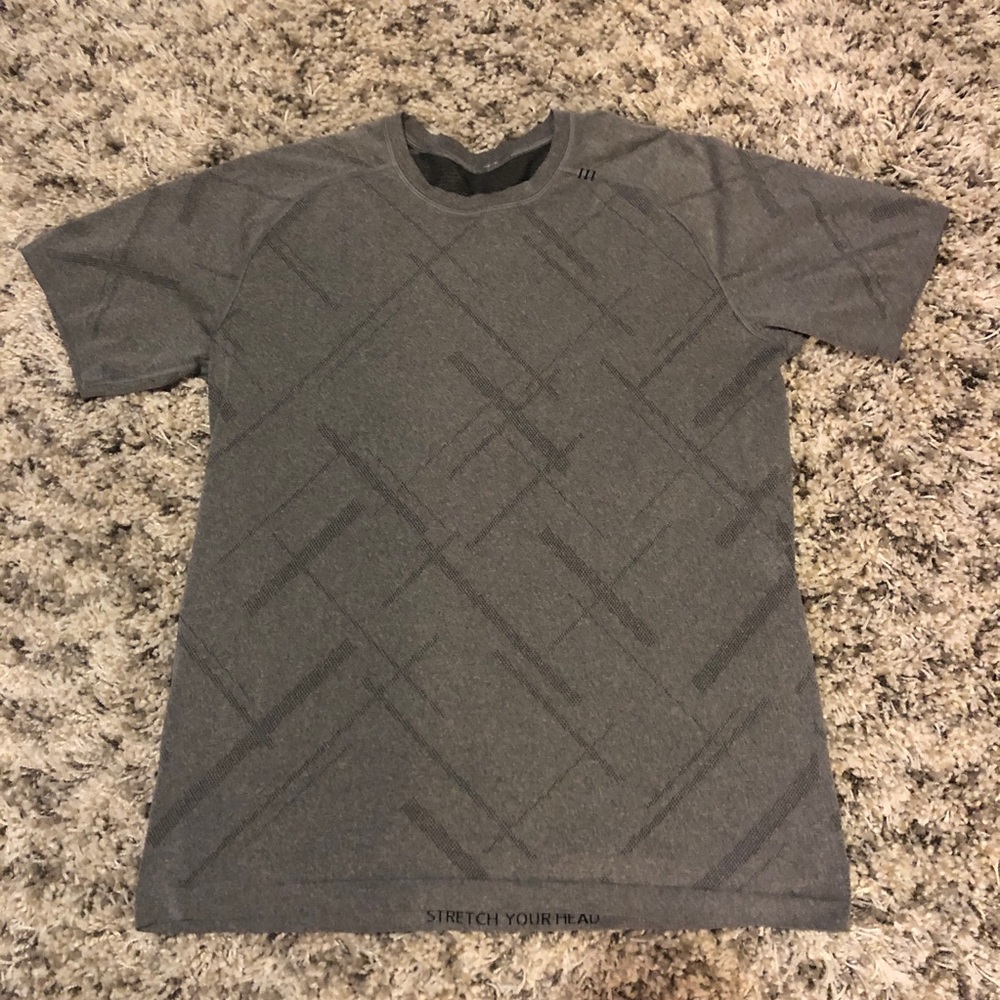 Lululemon Metal Vent Tech Short Sleeve - Size Lg